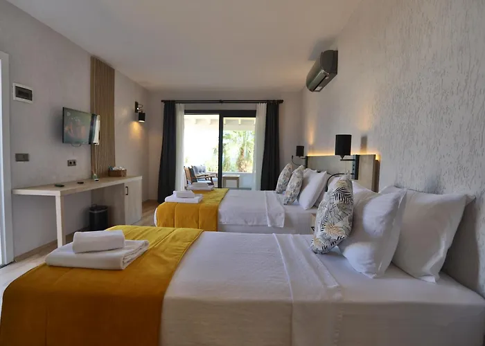 Ali's Beach Hotell *